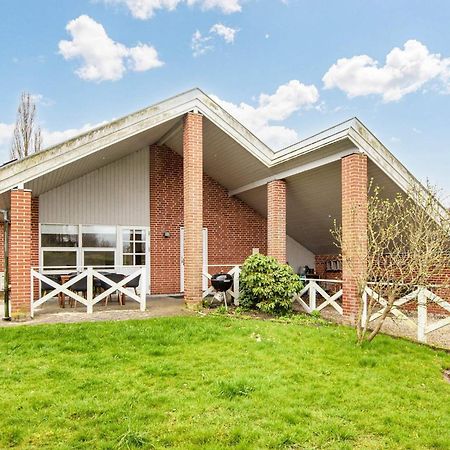 6 Person Holiday Home In B Rkop Børkop Kültér fotó